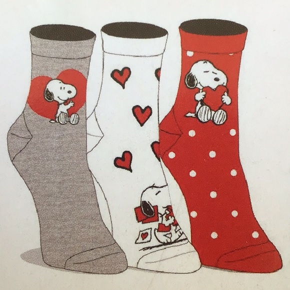 Snoopy Valentine’s Day ❤️ Socks in Heart Shaped Box / Peanuts - Picture 4 of 9